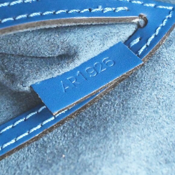 LOUIS VUITTON LV Logo Alma Hand Bag Epi Leather Blue GHW France M52145 90RF491 - Picture 10 of 15